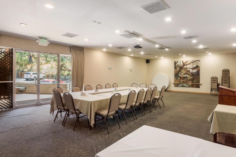 Red Lion Hotel Monterey